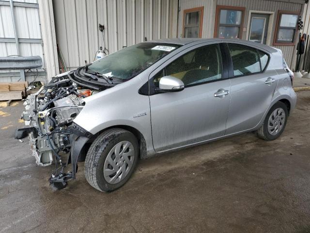 2016 TOYOTA PRIUS C  2016 image