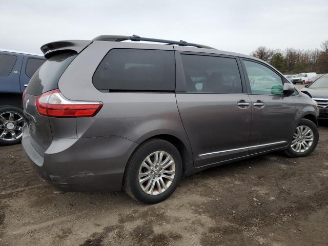 Obraz 3 z 2015 TOYOTA SIENNA XLE 2015 z VIN 5TDYK3DC0FS593125