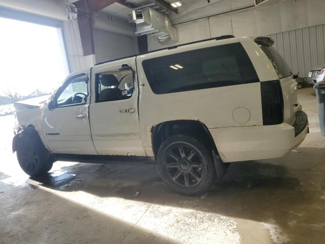 Image 2 of 2007 CHEVROLET SUBURBAN K1500 2007 with VIN 3GNFK16397G140752