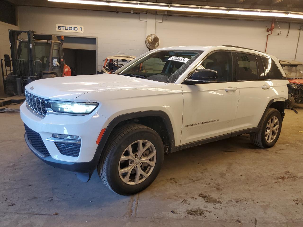 Изображение 2022 JEEP GRAND CHEROKEE LIMITED 2022