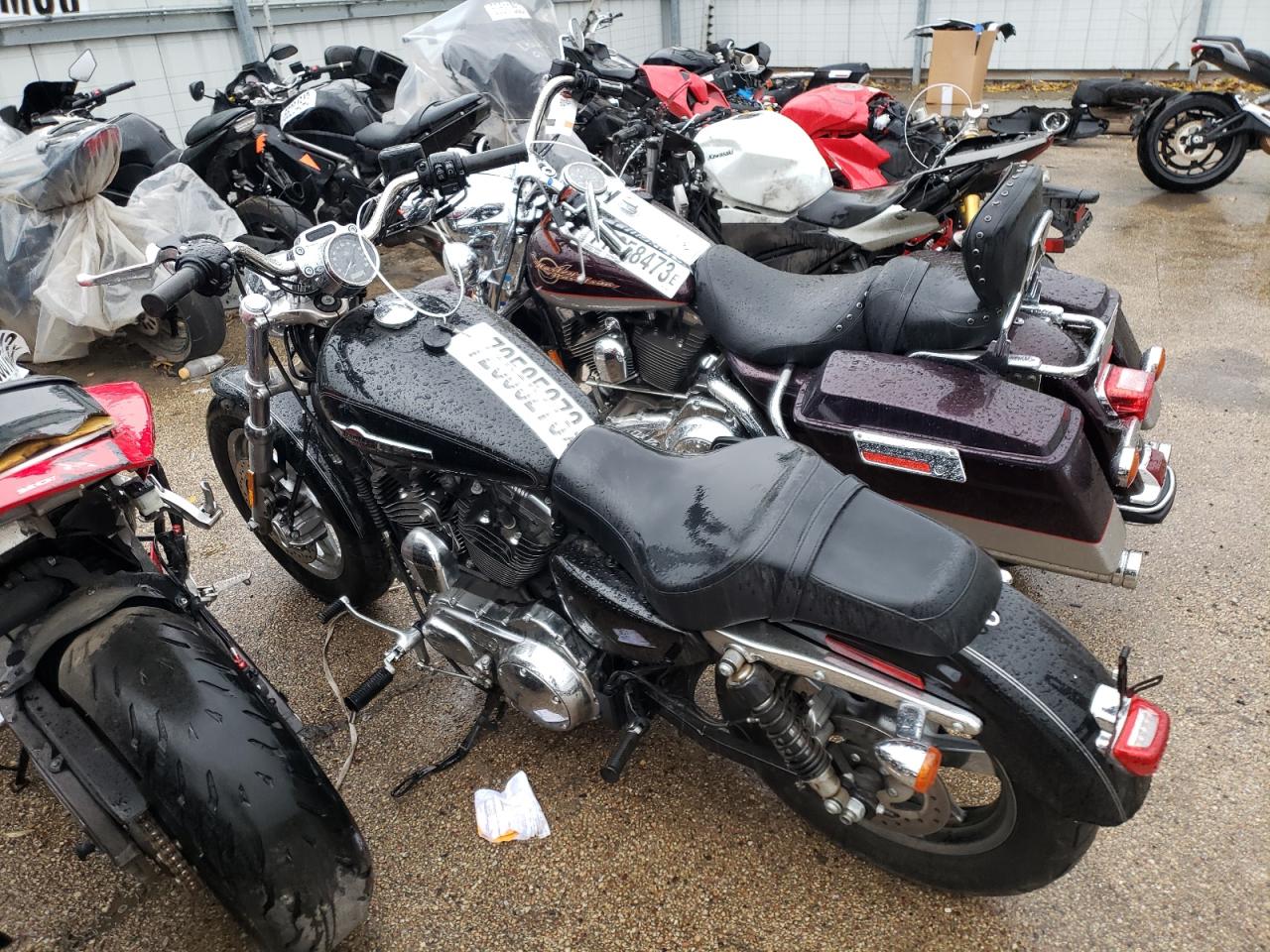 Image 1 of 2016 HARLEY-DAVIDSON XL1200 C 2016 with VIN 1HD1CT316GC437395