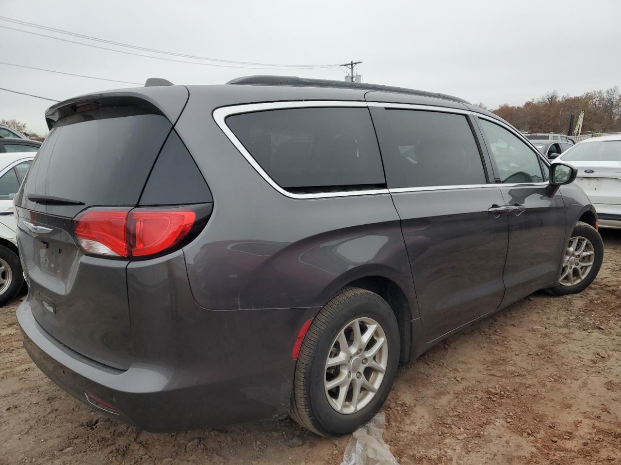 Изображение 3 2020 CHRYSLER VOYAGER LXI 2020 с VIN 2C4RC1DG5LR283288