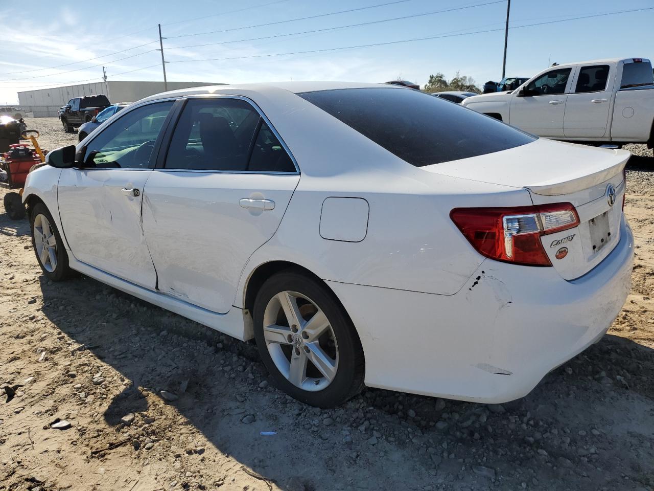 Obraz 2 z 2012 TOYOTA CAMRY BASE 2012 z VIN 4T1BF1FK6CU155733