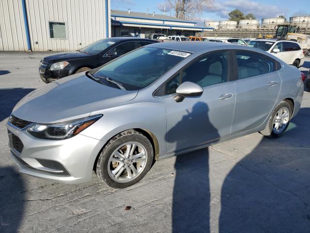 Obraz 1 z 2017 CHEVROLET CRUZE LT 2017 z VIN 1G1BE5SM3H7101410
