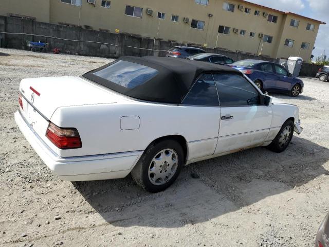 Image 3 of 1994 MERCEDES-BENZ E 320 1994 with VIN WDBEA66E7RC029479