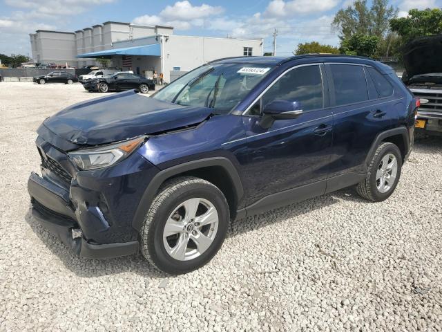 Image 1 of 2019 TOYOTA RAV4 XLE 2019 with VIN JTMW1RFV2KJ011643