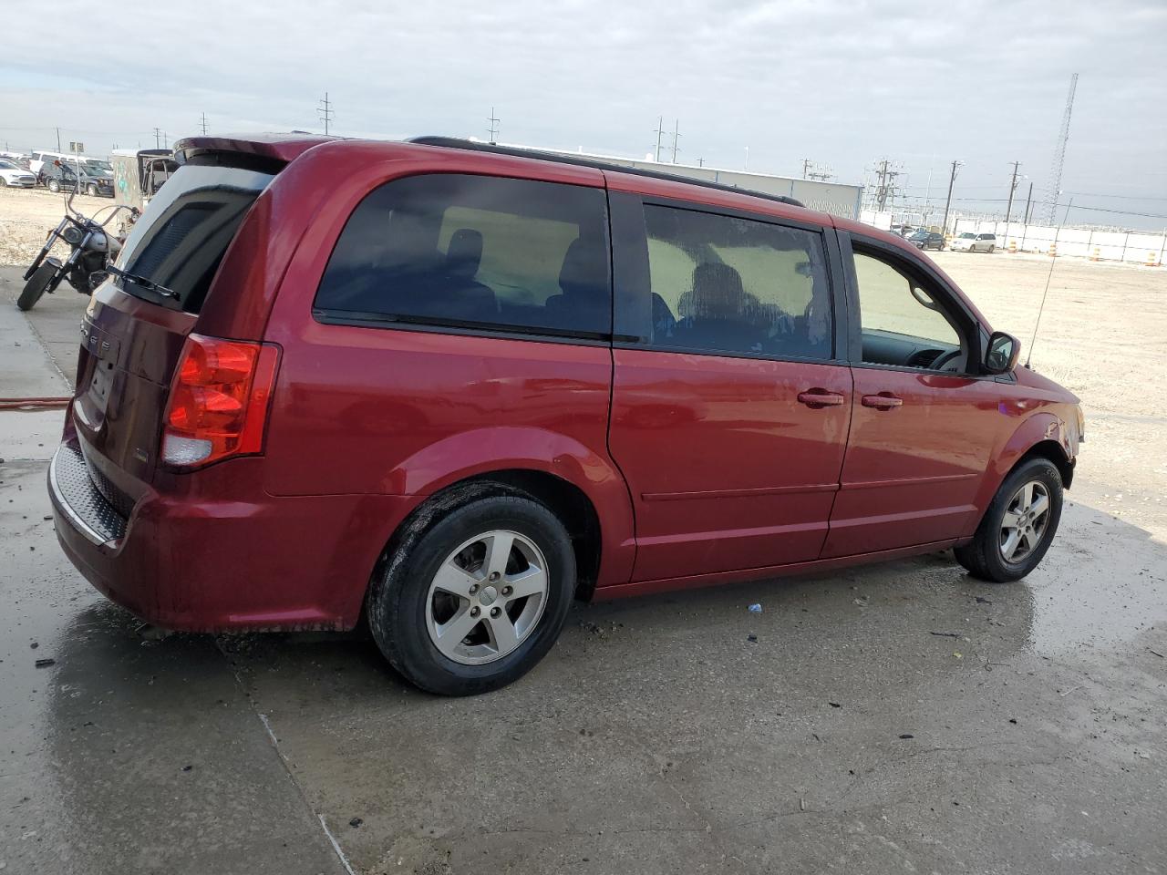 Изображение 3 2011 DODGE GRAND CARAVAN MAINSTREET 2011 с VIN 2D4RN3DG5BR669006