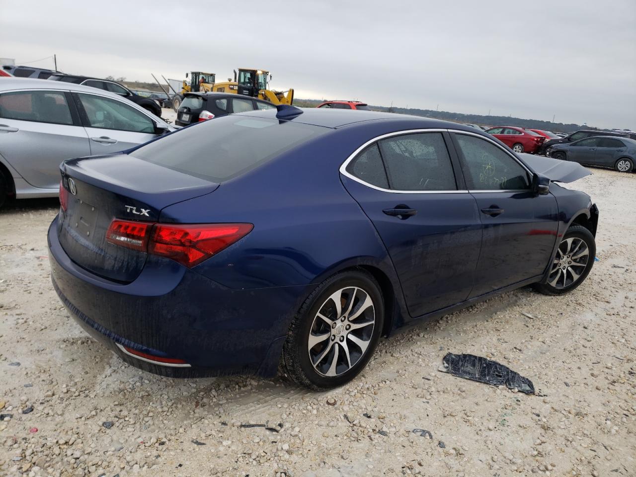 Изображение 3 2015 ACURA TLX TECH 2015 с VIN 19UUB1F55FA019815