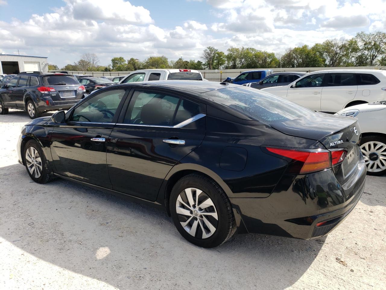 Image 2 of 2019 NISSAN ALTIMA S 2019 with VIN 1N4BL4BV9KN313933