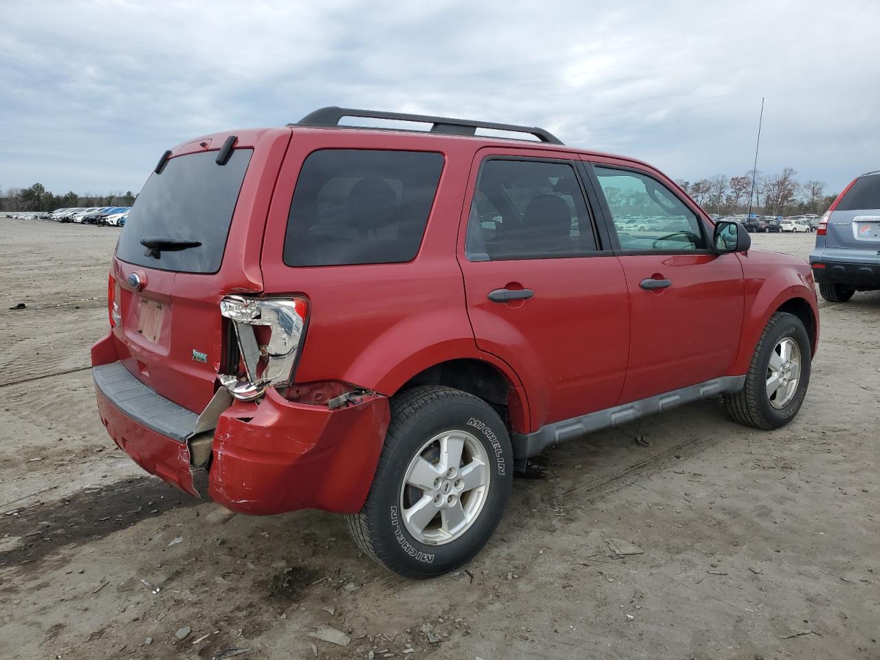 Obraz 3 z 2010 FORD ESCAPE XLT 2010 z VIN 1FMCU9DGXAKC52272
