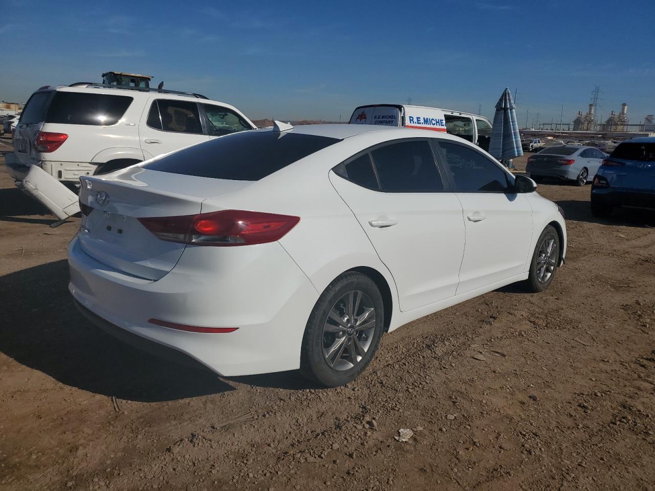 Изображение 3 2017 HYUNDAI ELANTRA SE 2017 с VIN 5NPD84LF4HH122330