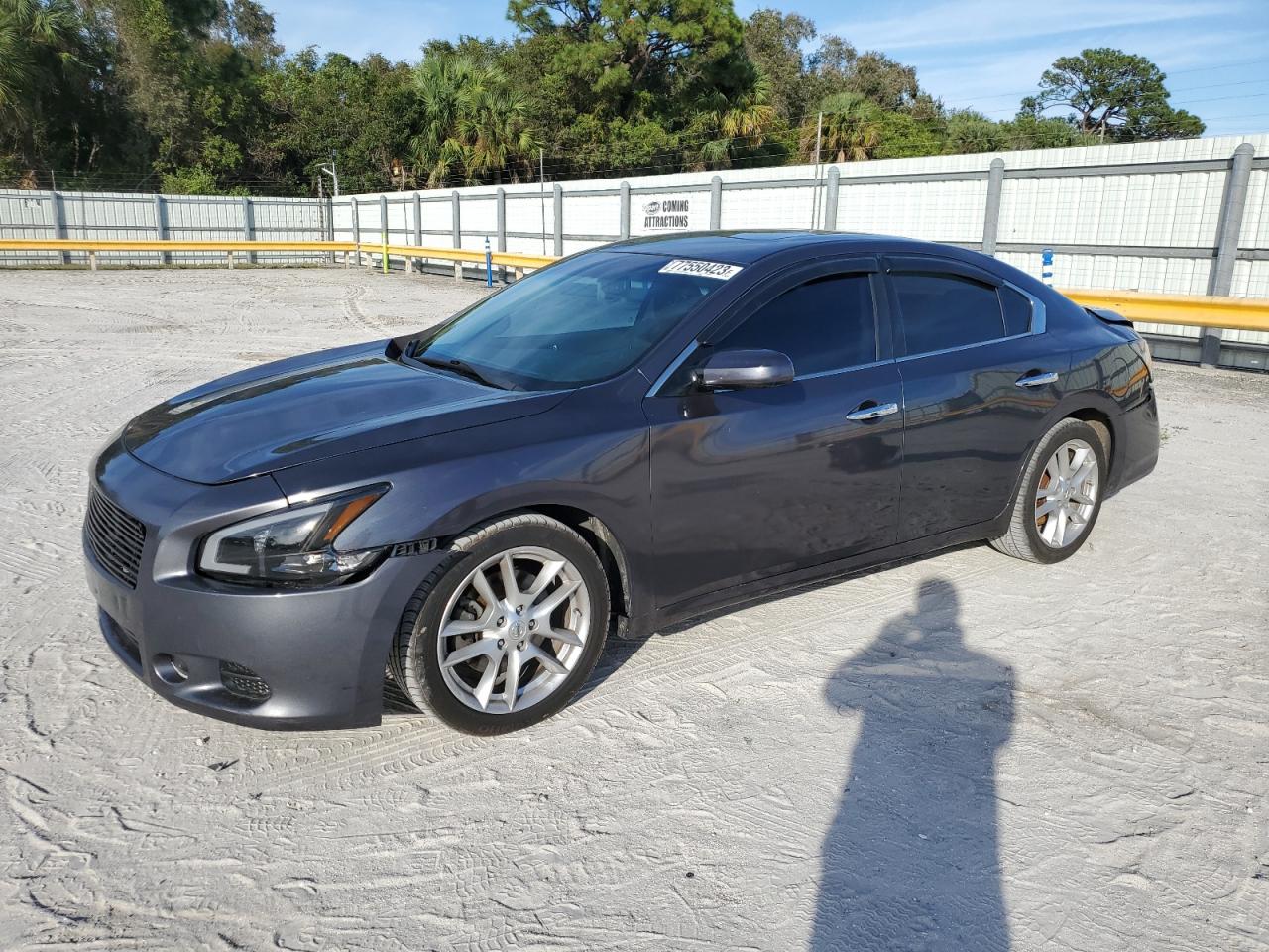 Obraz 2013 NISSAN MAXIMA S 2013