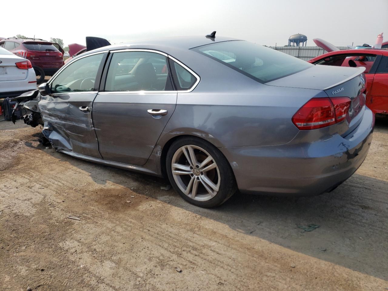 Obraz 2 z 2014 VOLKSWAGEN PASSAT SE 2014 z VIN 1VWBP7A38EC014883