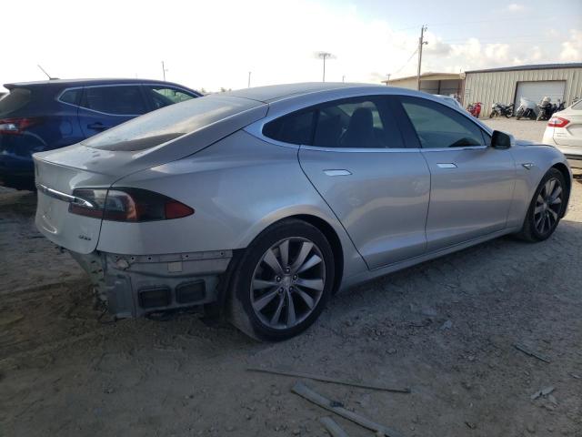 Изображение 3 2016 TESLA MODEL S  2016 с VIN 5YJSA1E26GF147232