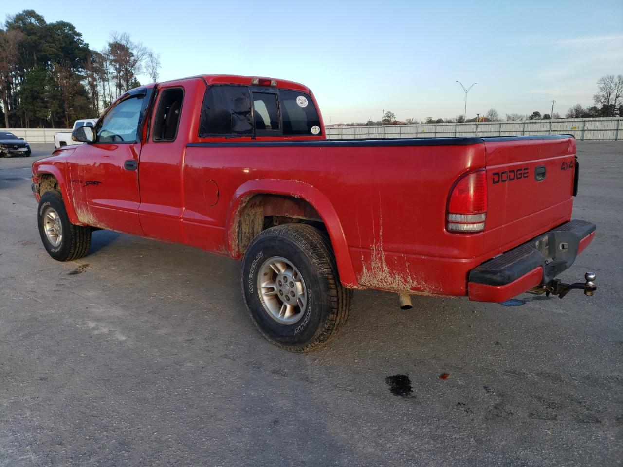 Image 2 of 1999 DODGE DAKOTA  1999 with VIN 1B7GG22Y2XS256311