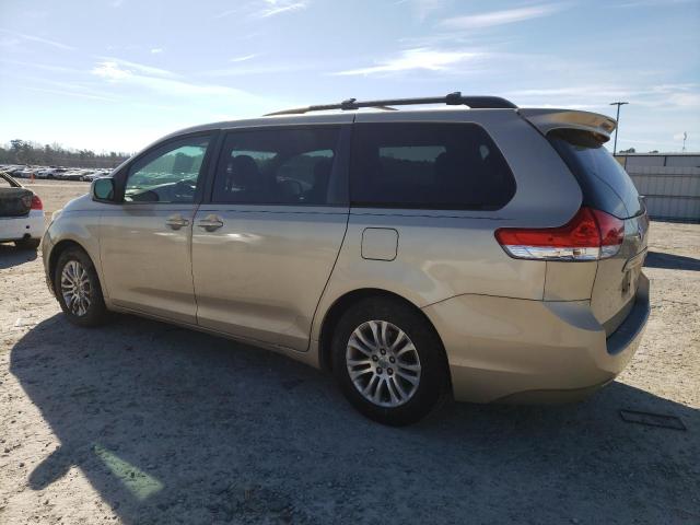 Изображение 2 2013 TOYOTA SIENNA XLE 2013 с VIN 5TDYK3DC3DS281202