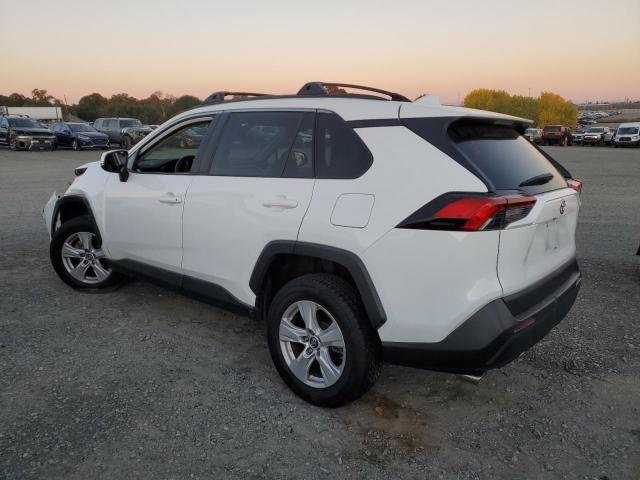 Image 2 of 2019 TOYOTA RAV4 XLE 2019 with VIN 2T3W1RFV1KW053237