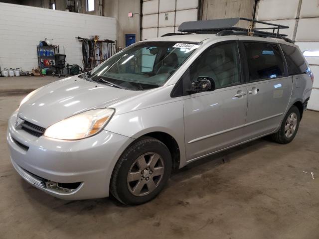 2004 TOYOTA SIENNA XLE 2004 image