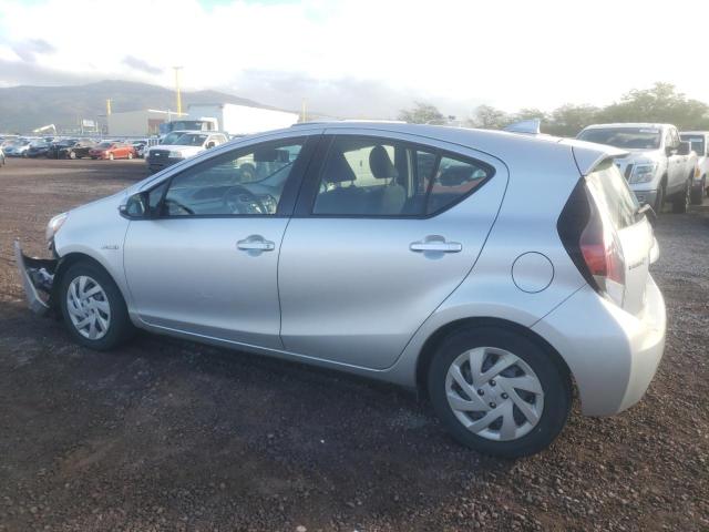 Image 2 of 2015 TOYOTA PRIUS C  2015 with VIN JTDKDTB32F1582403
