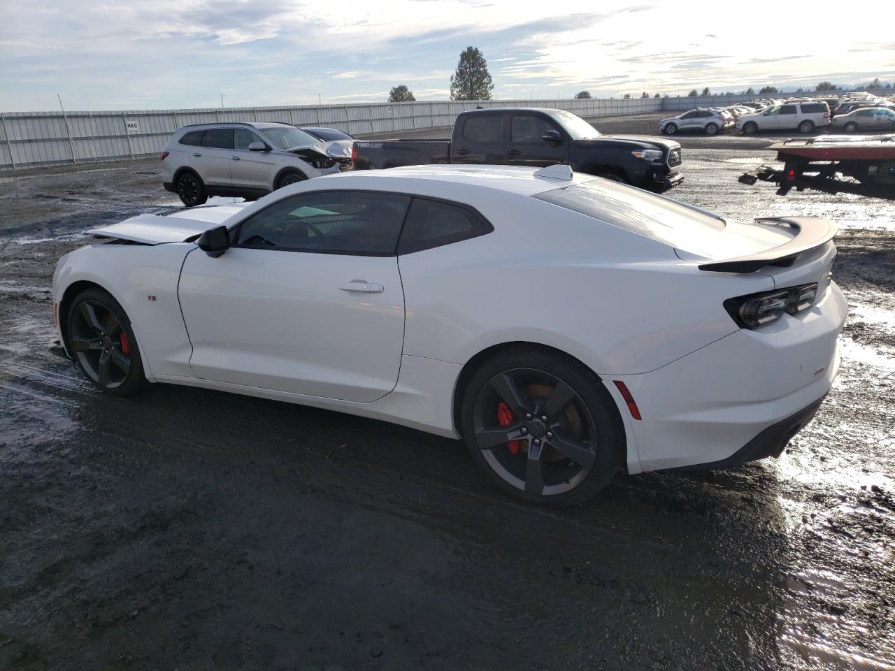 Image 2 of 2020 CHEVROLET CAMARO SS 2020 with VIN 1G1FG1R78L0143531