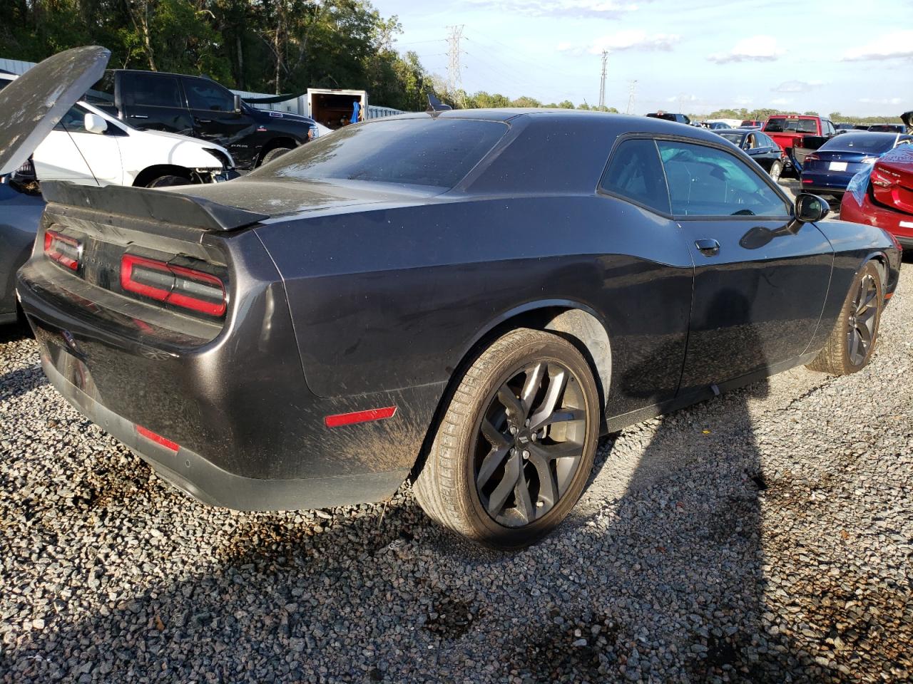 Obraz 3 z 2022 DODGE CHALLENGER GT 2022 z VIN 2C3CDZJG8NH192020