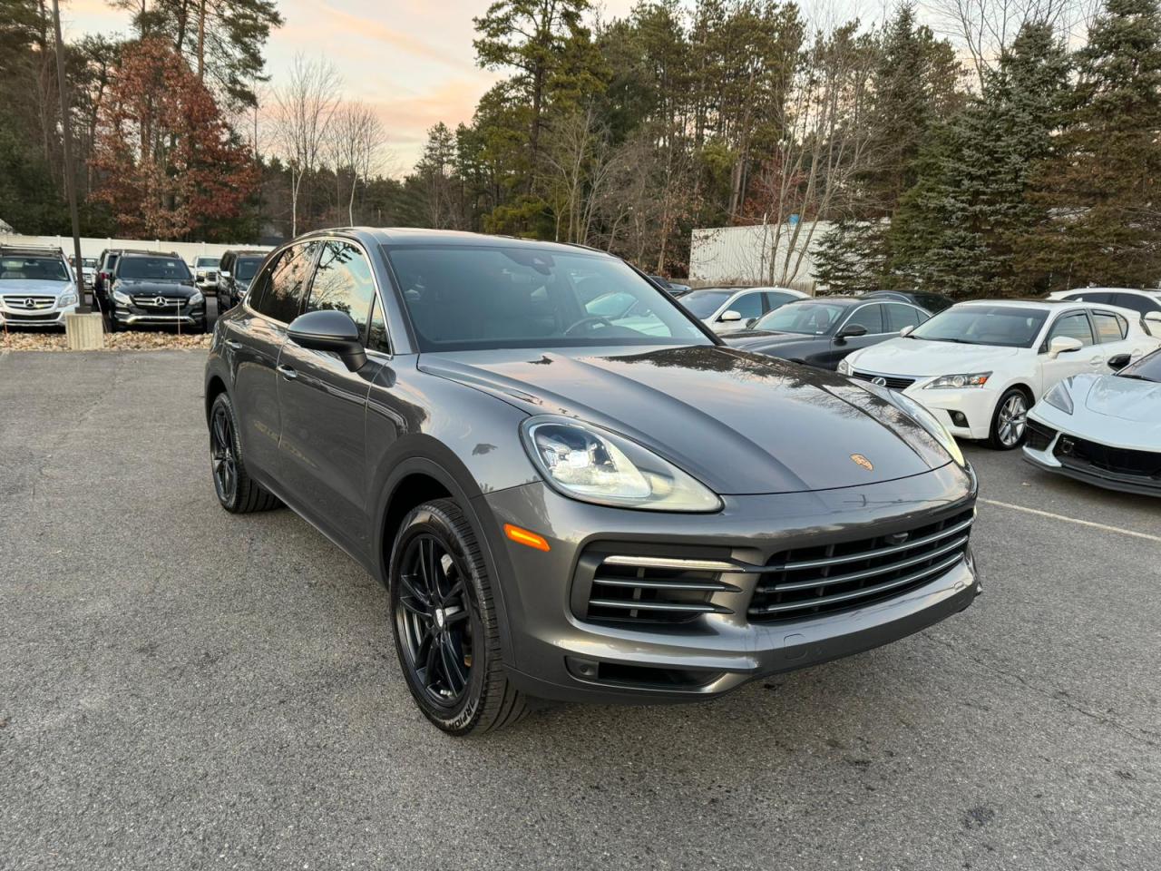 Image 2 of 2019 PORSCHE CAYENNE  2019 with VIN WP1AA2AY2KDA16647