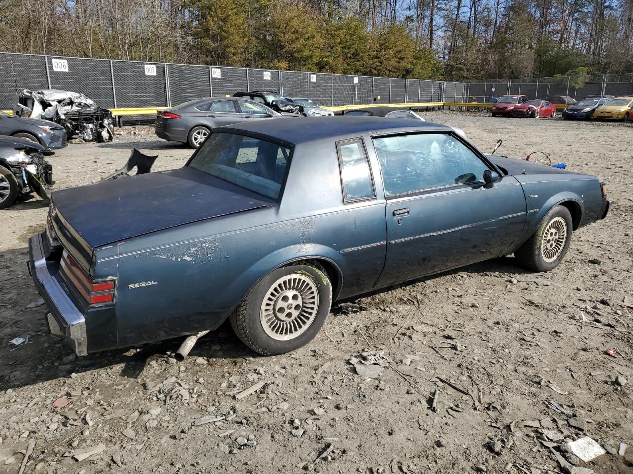 Obraz 3 z 1985 BUICK REGAL T-TYPE 1985 z VIN 1G4GK4795FP419686