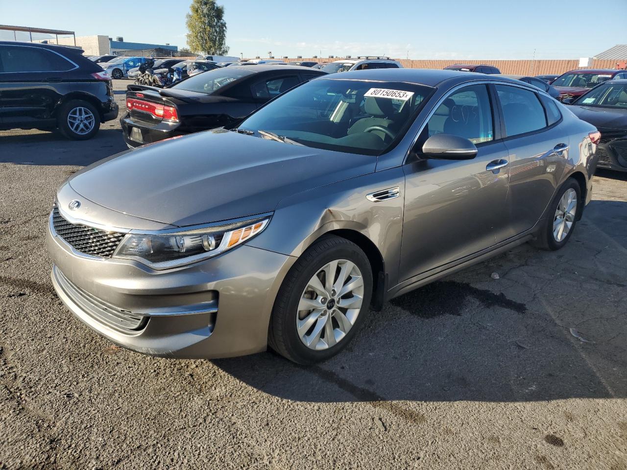 Изображение 1 2018 KIA OPTIMA LX 2018 с VIN 5XXGT4L38JG255062