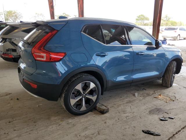 Изображение 3 2023 VOLVO XC40 PLUS 2023 с VIN YV4L12UN9P2980688