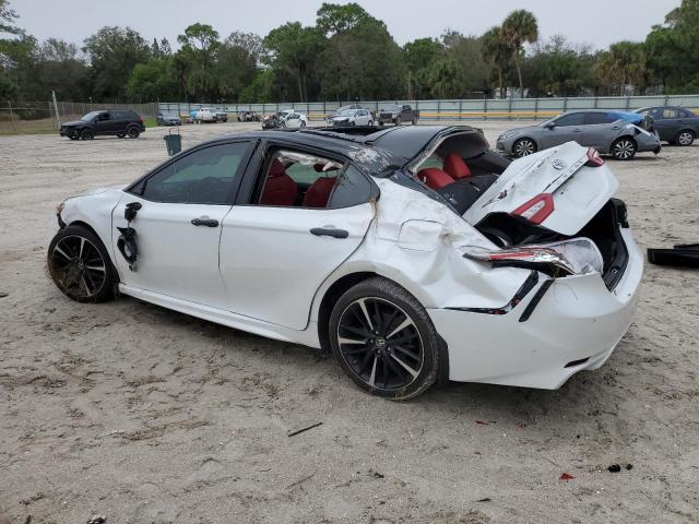 Obraz 2 z 2018 TOYOTA CAMRY XSE 2018 z VIN 4T1B61HK8JU124946