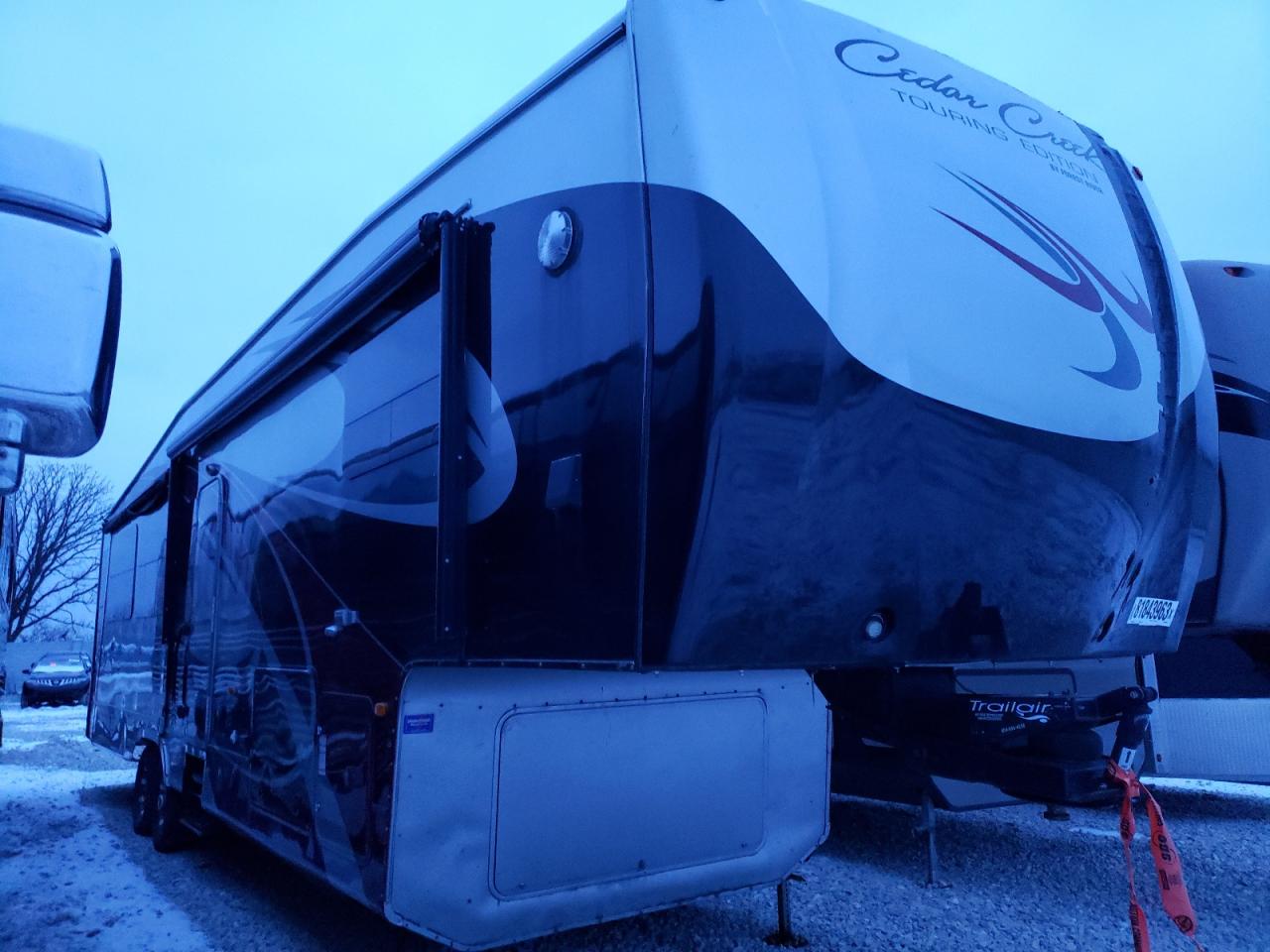 Изображение 2011 WILDWOOD CEDARCREEK 2011