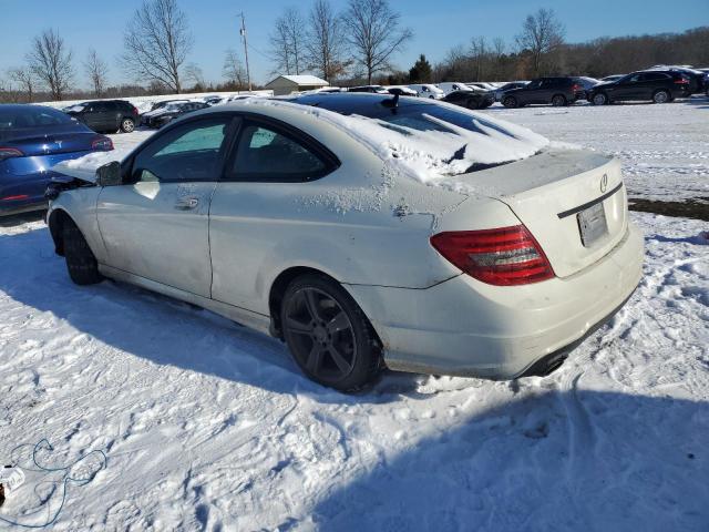 Изображение 3 2012 MERCEDES-BENZ C 250 2012 с VIN WDDGJ4HB4CF787437