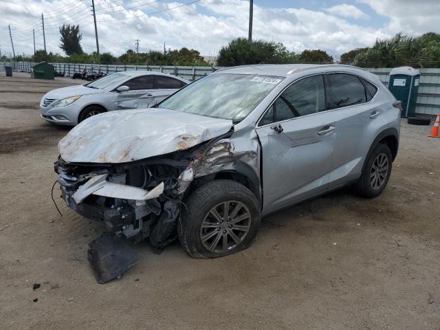 Obraz 1 z 2017 LEXUS NX 200T BASE 2017 z VIN JTJYARBZ0H2071602