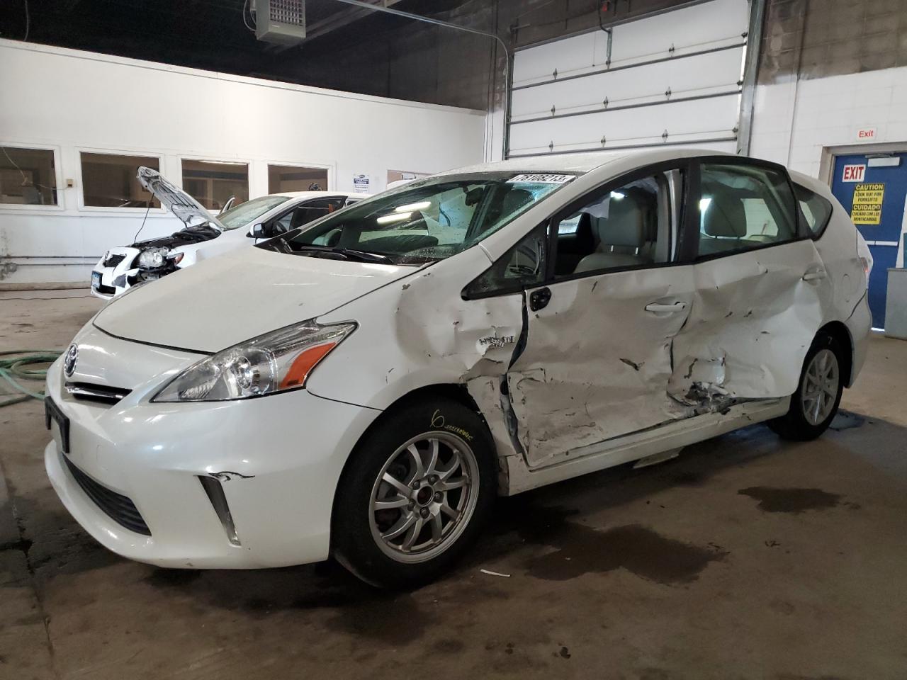 Obraz 1 z 2012 TOYOTA PRIUS V  2012 z VIN JTDZN3EU5C3163381