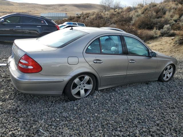 Obraz 3 z 2006 MERCEDES-BENZ E 500 4MATIC 2006 z VIN WDBUF83J96X191998