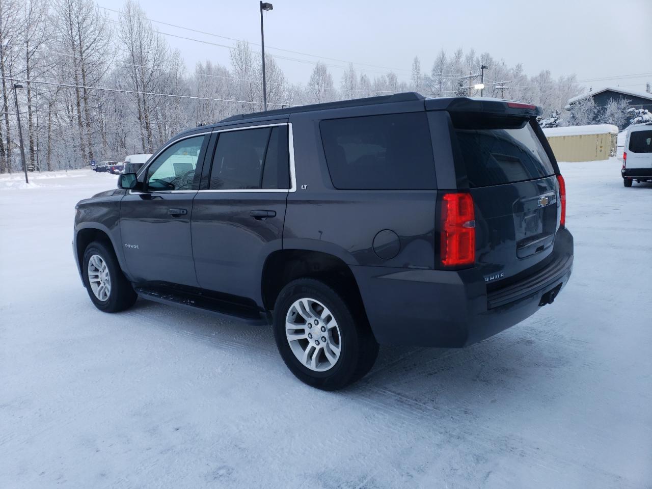 Obraz 2 z 2017 CHEVROLET TAHOE K1500 LT 2017 z VIN 1GNSKBKC5HR278820