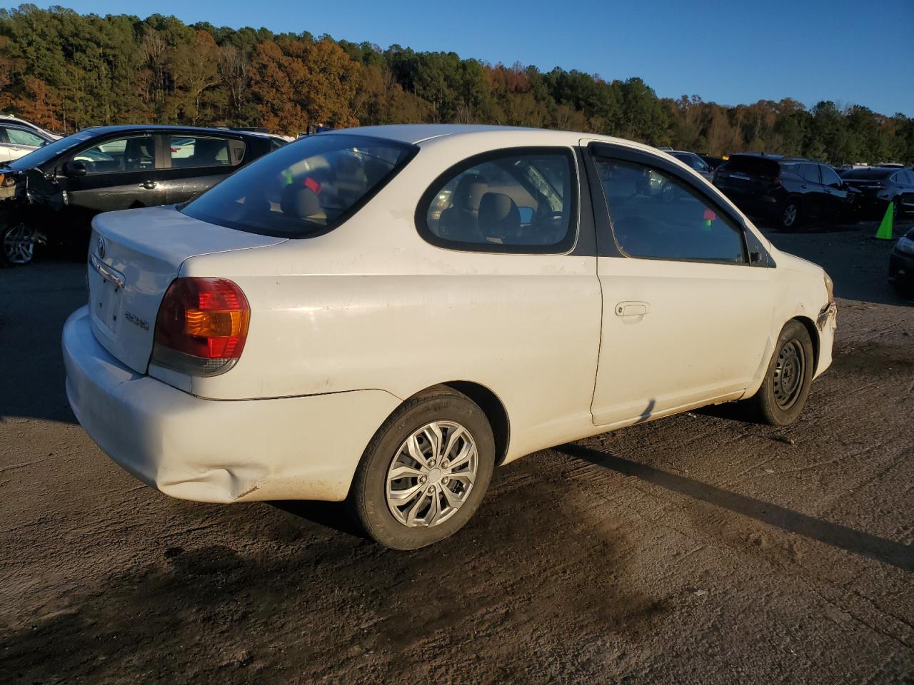 Image 3 of 2003 TOYOTA ECHO  2003 with VIN JTDAT123430300525
