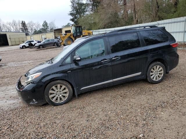 2017 TOYOTA SIENNA XLE 2017 image