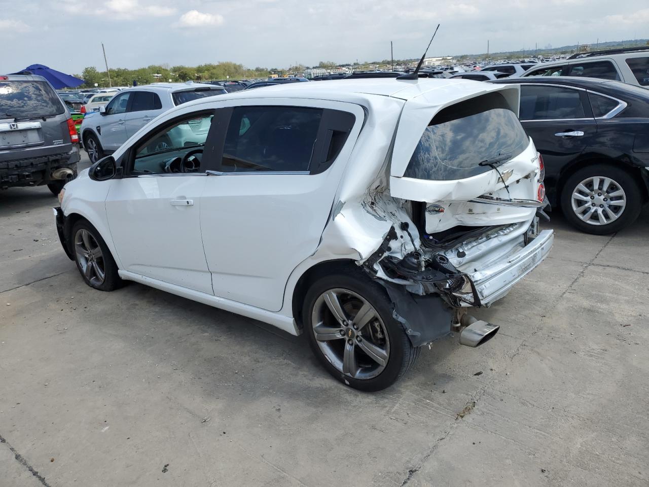Obraz 2 z 2013 CHEVROLET SONIC RS 2013 z VIN 1G1JG6SB8D4237294