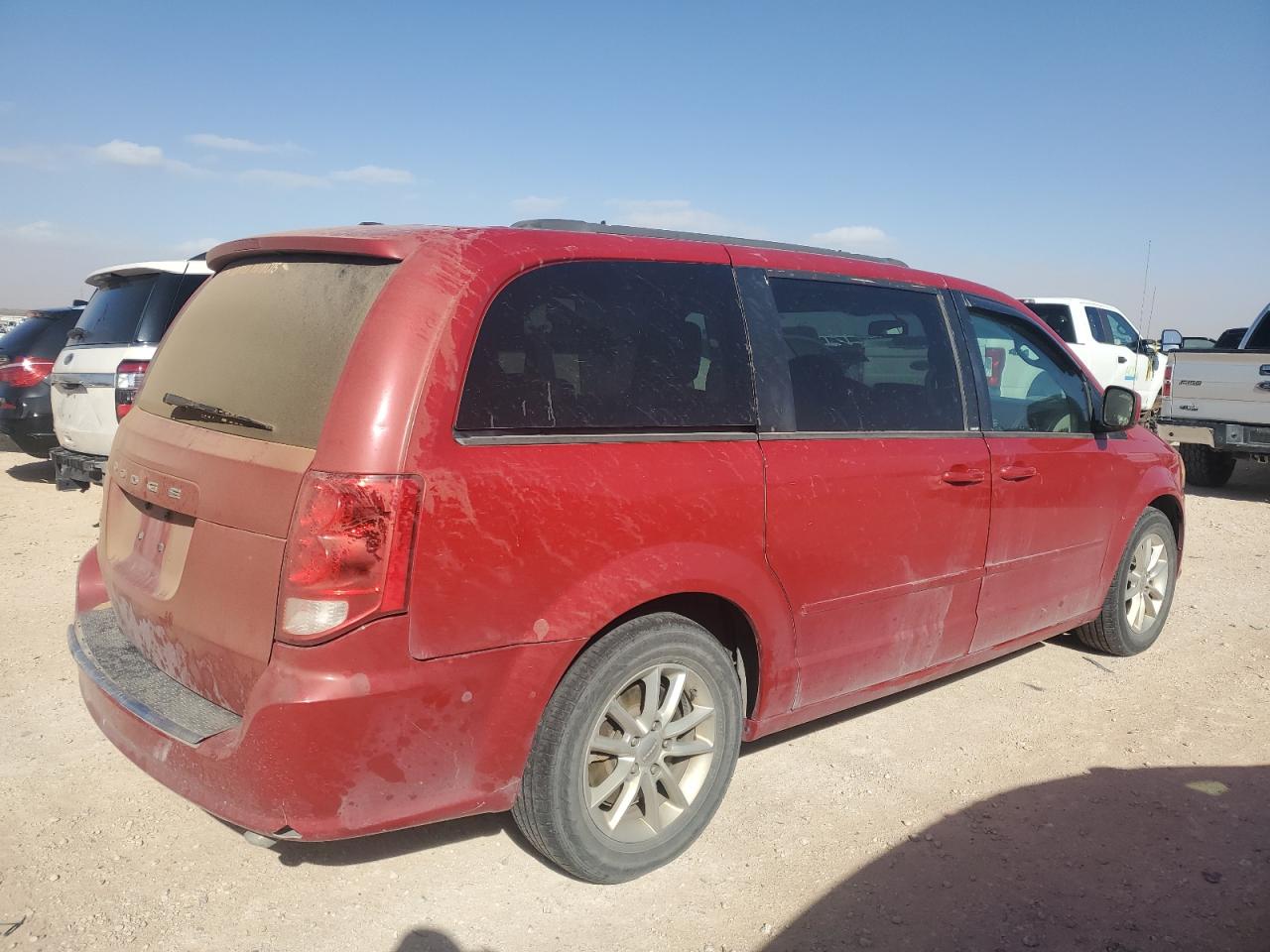 Image 3 of 2013 DODGE GRAND CARAVAN SXT 2013 with VIN 2C4RDGCG5DR804061