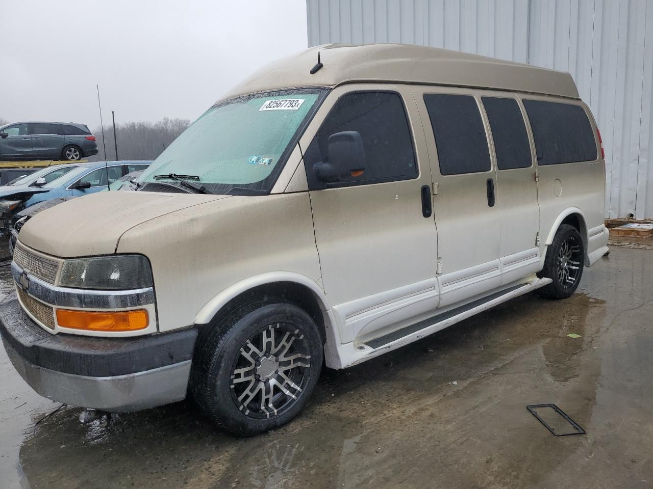 2011 CHEVROLET EXPRESS G1500 2011 image