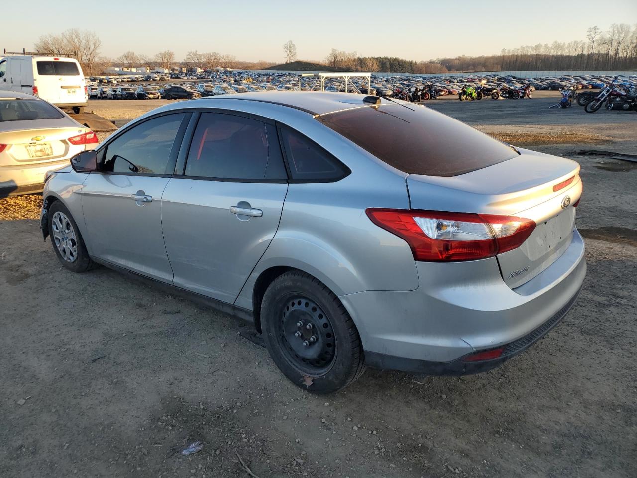 Obraz 2 z 2012 FORD FOCUS SE 2012 z VIN 1FAHP3F26CL105840