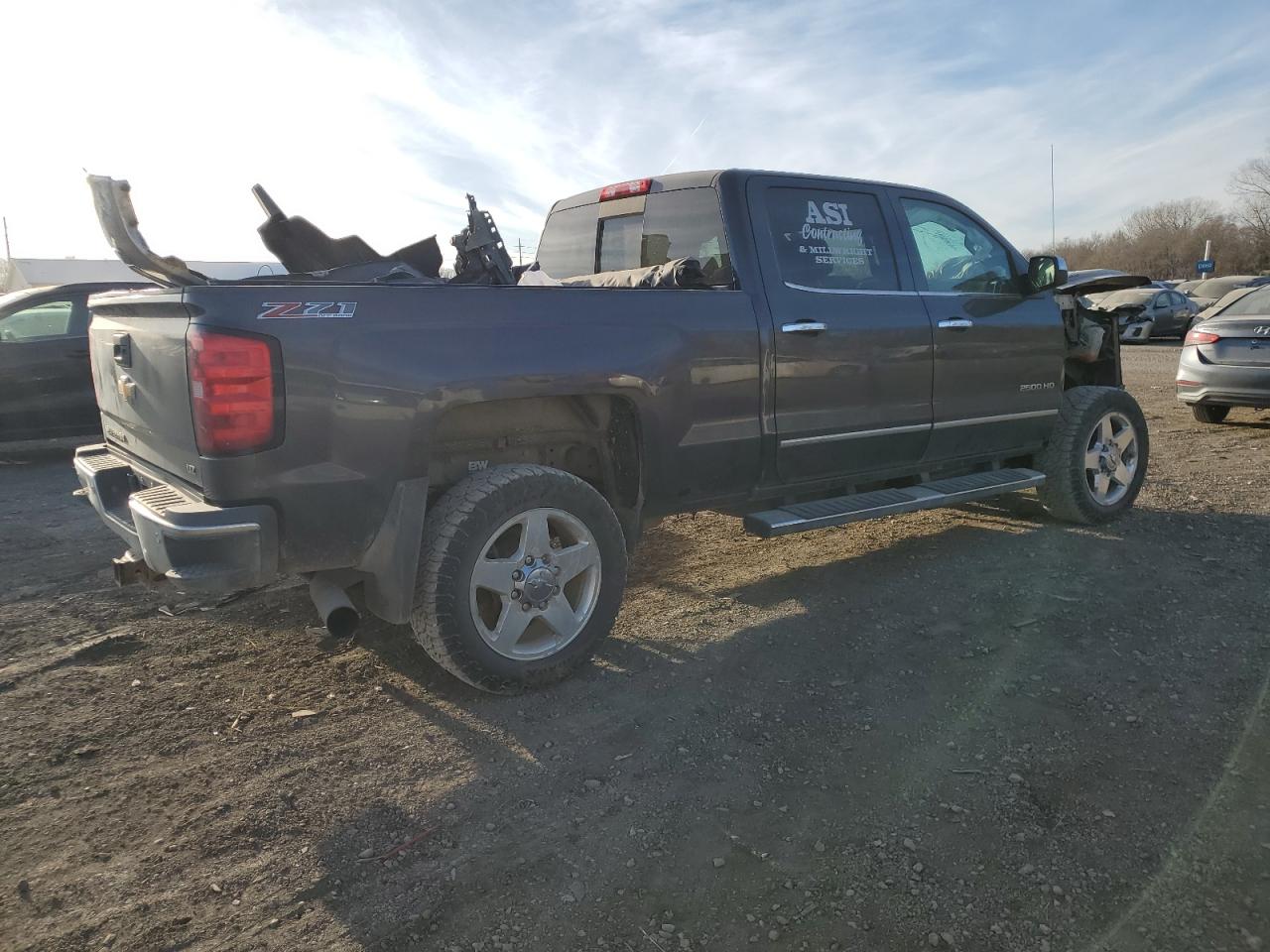Изображение 3 2015 CHEVROLET SILVERADO K2500 HEAVY DUTY LTZ 2015 с VIN 1GC1KWE8XFF621185