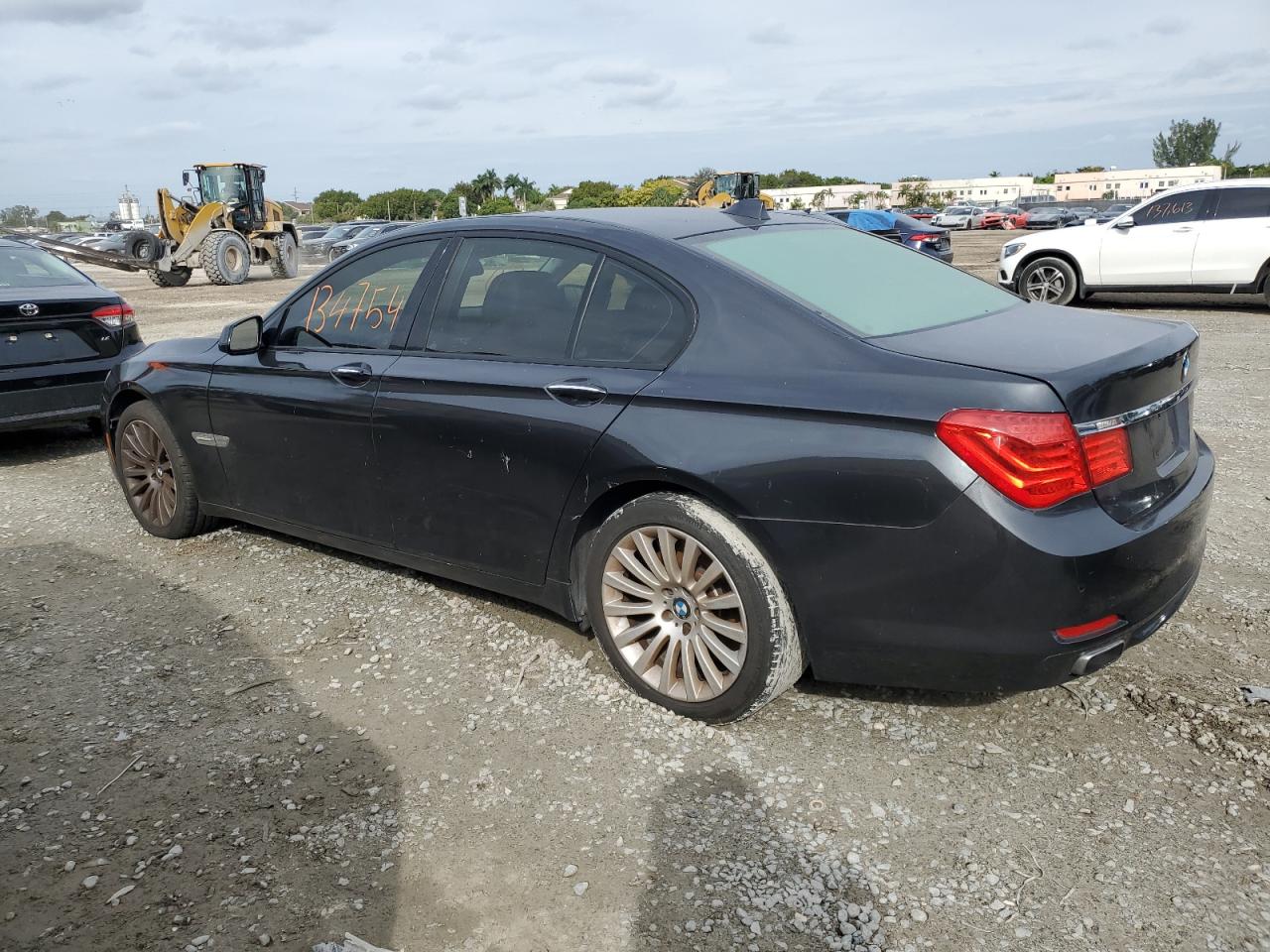 Image 2 of 2009 BMW 750 I 2009 with VIN WBAKA83539CY33750