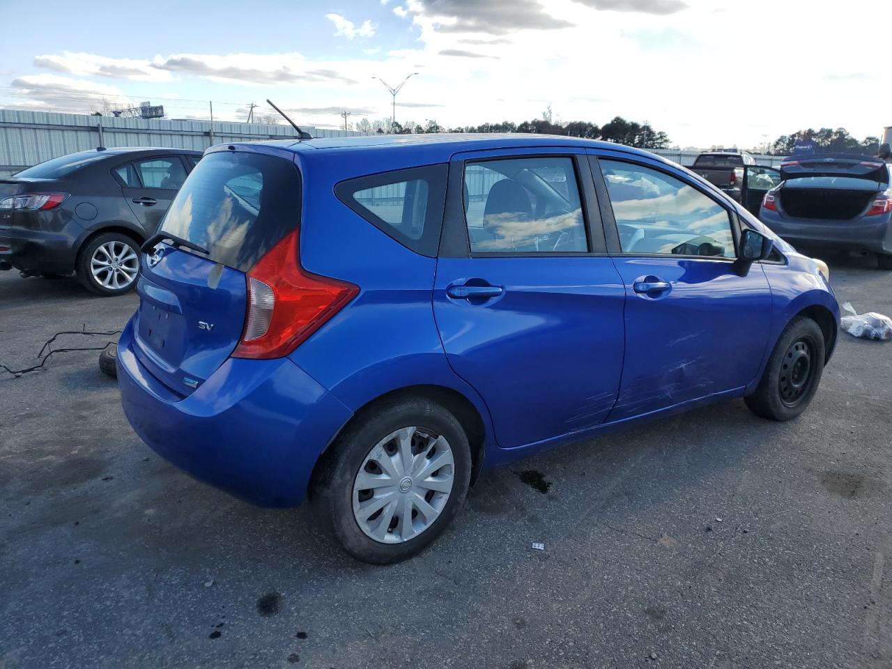 Изображение 3 2015 NISSAN VERSA NOTE S 2015 с VIN 3N1CE2CP6FL402896