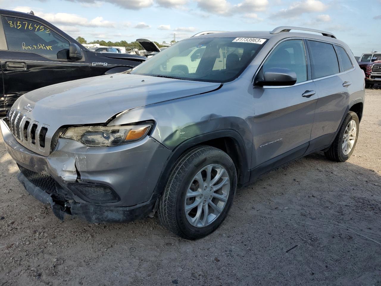 Obraz 2019 JEEP CHEROKEE LATITUDE 2019