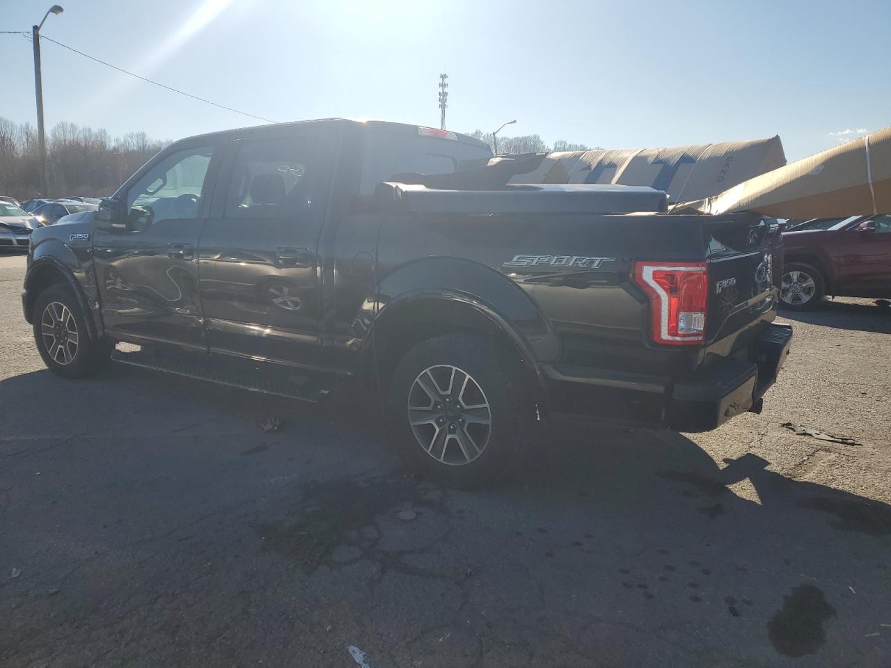 Image 2 of 2017 FORD F150 SUPERCREW 2017 with VIN 1FTEW1CP9HFA41318