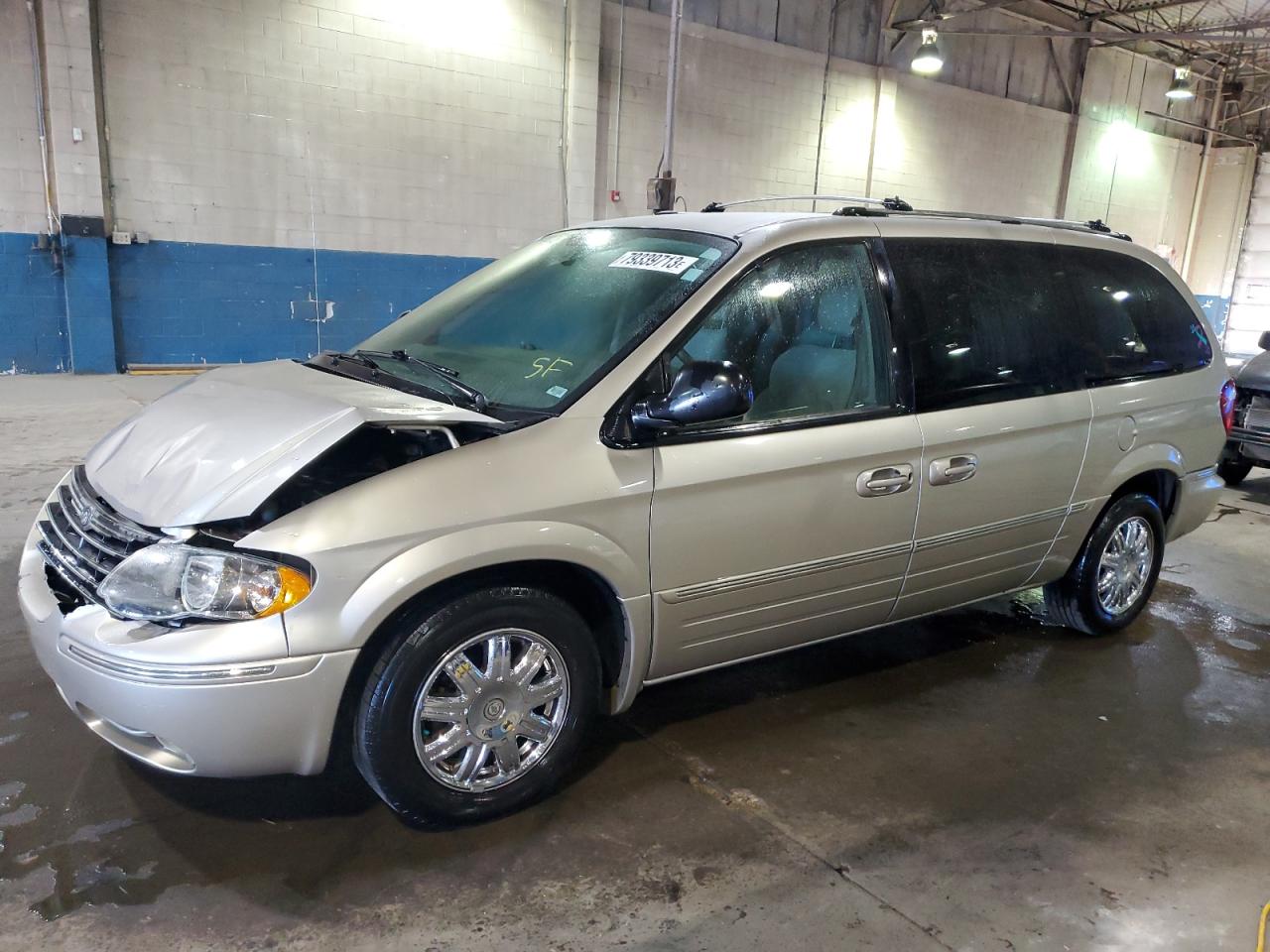 Image 1 of 2005 CHRYSLER TOWN & COUNTRY LIMITED 2005 with VIN 2C8GP64L55R166916