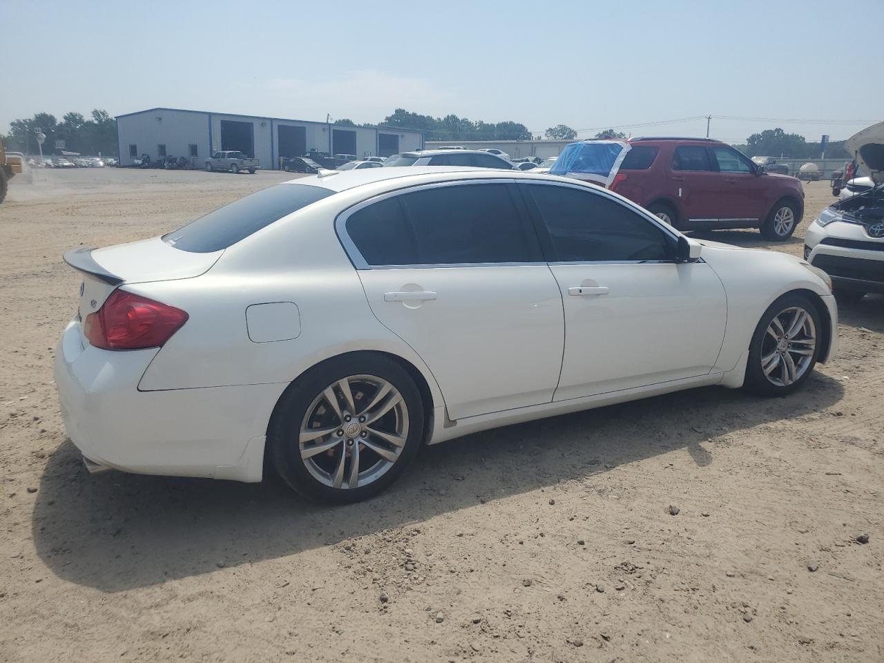 Obraz 3 z Infiniti G37 Base 2013 z VIN JN1CV6AP1DM721264