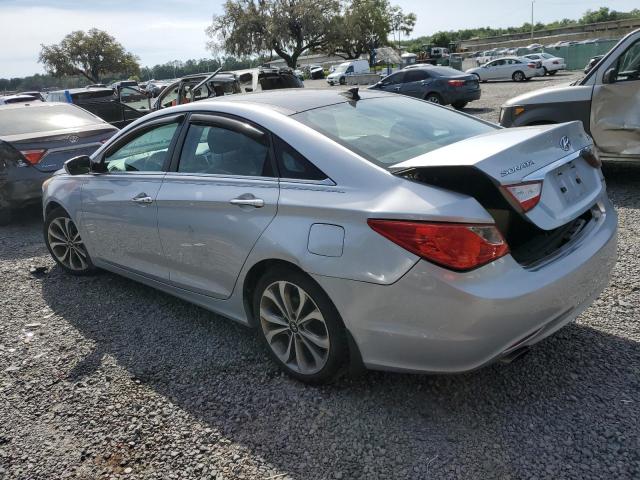 Obraz 2 z 2013 HYUNDAI SONATA SE 2013 z VIN 5NPEC4AB3DH672518